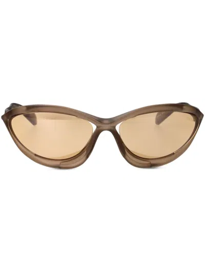 Prada Oval-frame Sunglasses In 褐色