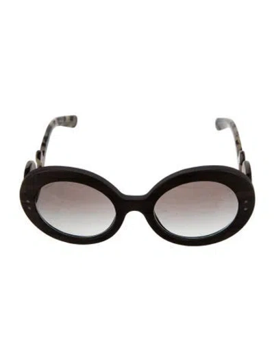 Pre-owned Prada Oversize Gradient Sunglasses In Brown