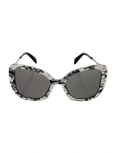 Pre-owned Prada Oversize Tinted Sunglasses In White