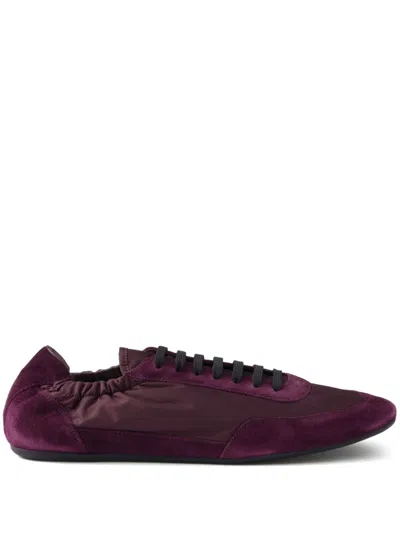 Prada Panelled Sneakers In 紫色