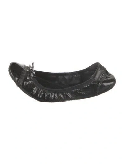 Pre-owned Prada Patent Leather Ballet Flats In Black