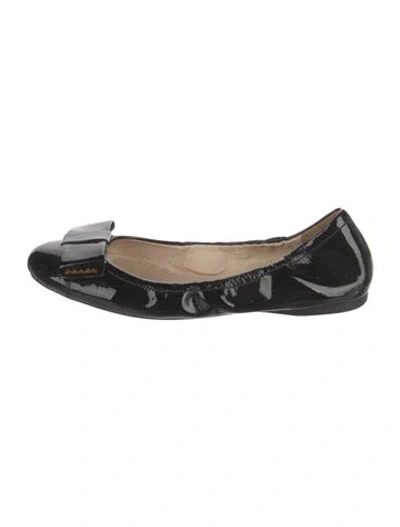Pre-owned Prada Patent Leather Bow Accents Ballet Flats In Black