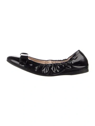 Pre-owned Prada Patent Leather Bow Accents Ballet Flats In Black