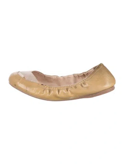 Pre-owned Prada Patent Leather Bow Accents Ballet Flats In Neutral