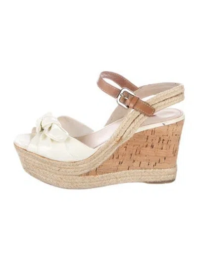 Pre-owned Prada Patent Leather Bow Accents Espadrilles In White