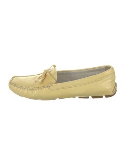 Pre-owned Prada Patent Leather Bow Accents Loafers In Yellow