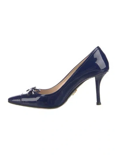 Pre-owned Prada Patent Leather Bow Accents Pumps In Blue