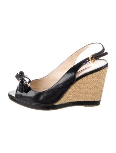 Pre-owned Prada Patent Leather Bow Accents Slingback Pumps In Black