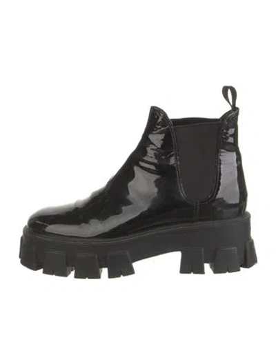 Pre-owned Prada Patent Leather Chelsea Boots In Black
