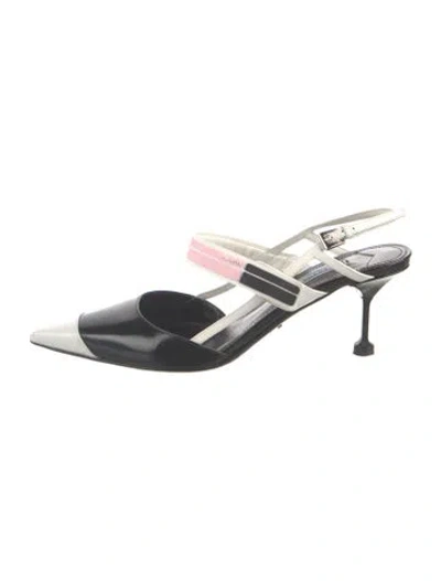 Pre-owned Prada Patent Leather Colorblock Pattern Pumps In Black