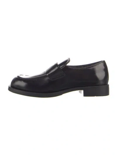 Pre-owned Prada Patent Leather Cutout Accent Loafers In Blue