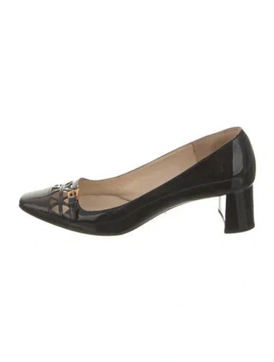 Pre-owned Prada Patent Leather Cutout Accent Pumps In Black
