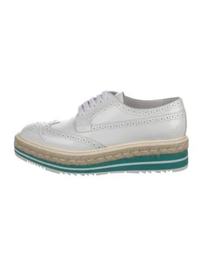 Pre-owned Prada Patent Leather Espadrille Sneakers In White