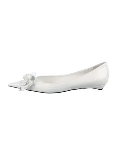 Pre-owned Prada Patent Leather Flats In White