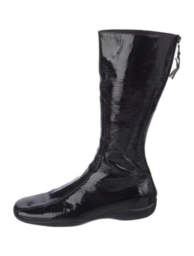 Pre-owned Prada Patent Leather Lace-up Boots In Black