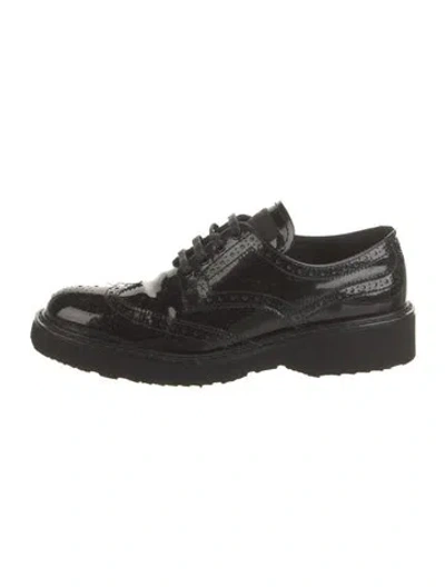 Pre-owned Prada Patent Leather Lasercut Accents Oxfords In Black