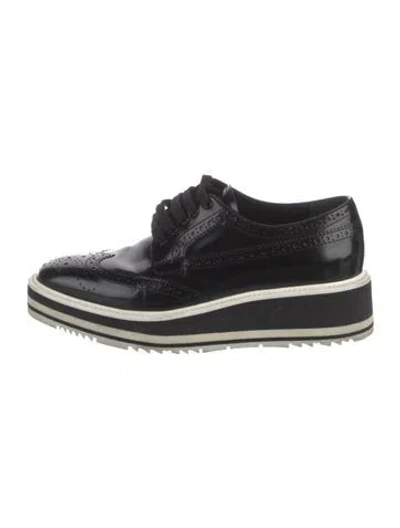Pre-owned Prada Patent Leather Lasercut Accents Oxfords In Black