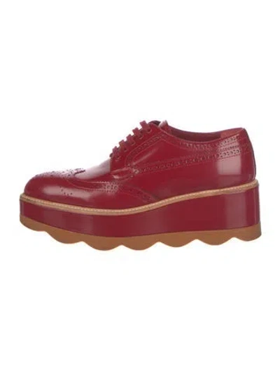 Pre-owned Prada Patent Leather Lasercut Accents Oxfords In Red