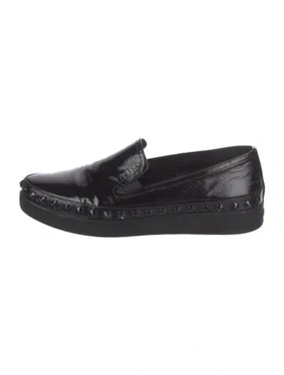 Pre-owned Prada Patent Leather Loafers In Black