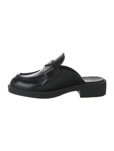 Pre-owned Prada Patent Leather Mules In Black