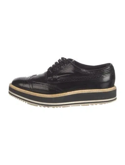 Pre-owned Prada Patent Leather Oxfords