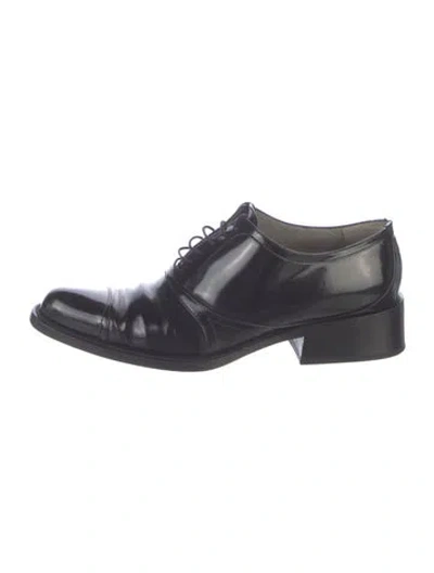 Pre-owned Prada Patent Leather Oxfords In Blue