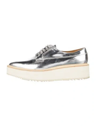Pre-owned Prada Patent Leather Oxfords In Metallic/silver