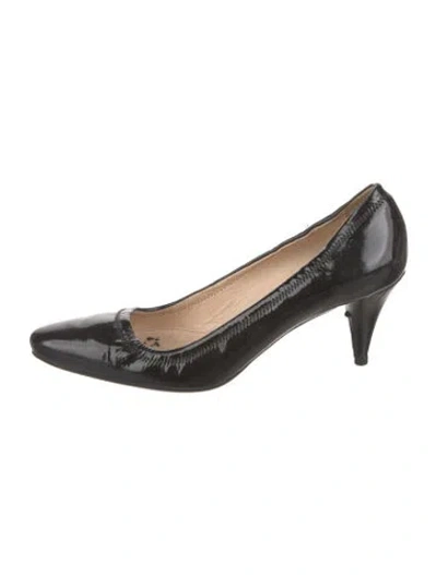Pre-owned Prada Patent Leather Pumps In Black
