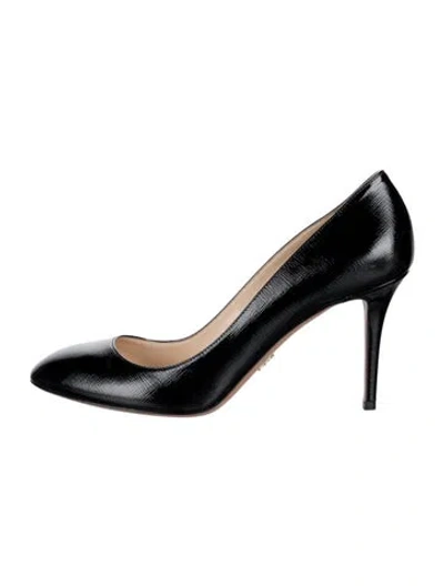 Pre-owned Prada Patent Leather Pumps In Black