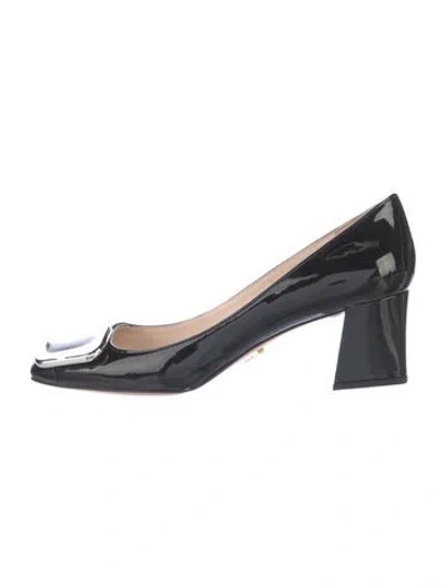 Pre-owned Prada Patent Leather Pumps In Black