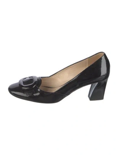 Pre-owned Prada Patent Leather Pumps In Black
