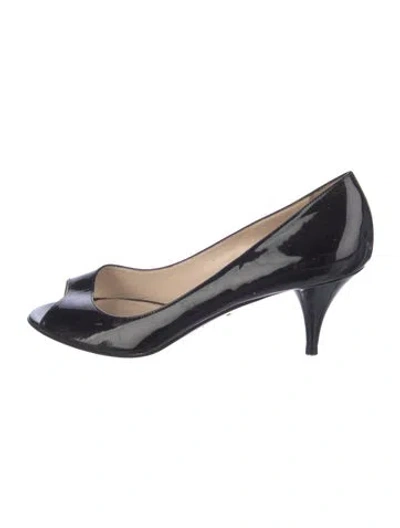 Pre-owned Prada Patent Leather Pumps In Black