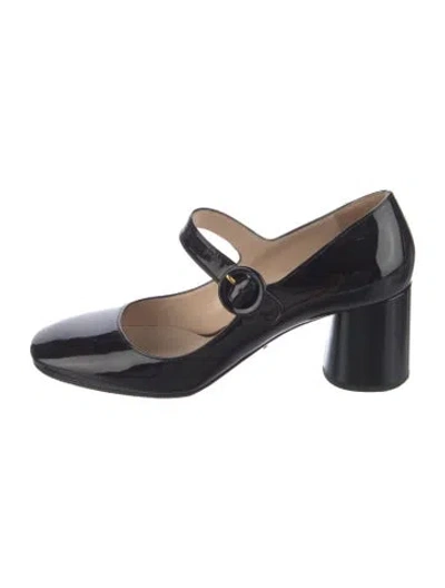 Pre-owned Prada Patent Leather Pumps In Black