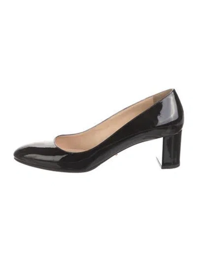 Pre-owned Prada Patent Leather Pumps In Black