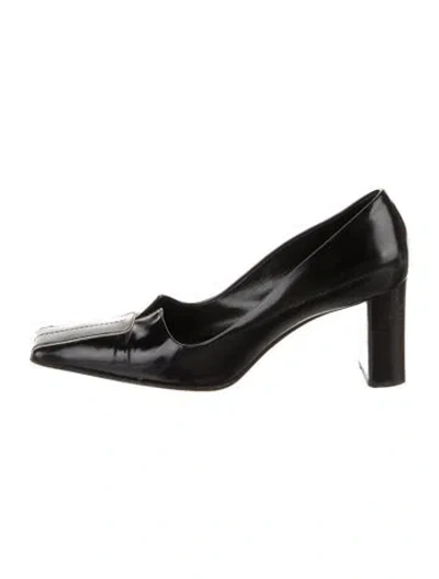 Pre-owned Prada Patent Leather Pumps In Black