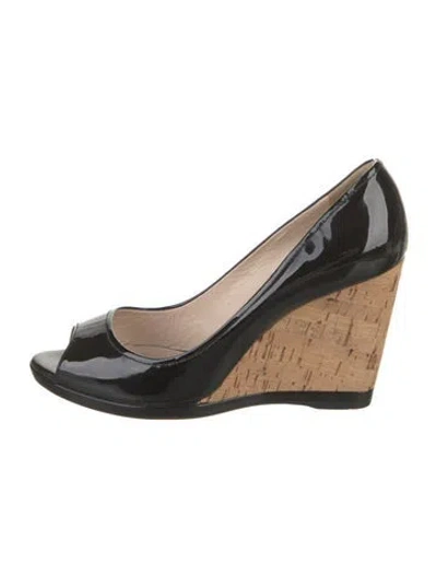 Pre-owned Prada Patent Leather Pumps In Black