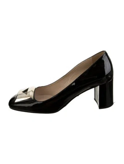 Pre-owned Prada Patent Leather Pumps In Black