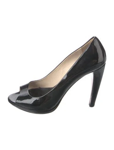Pre-owned Prada Patent Leather Pumps In Black