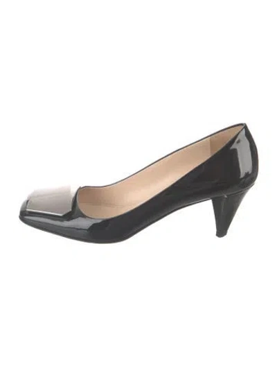 Pre-owned Prada Patent Leather Pumps In Black