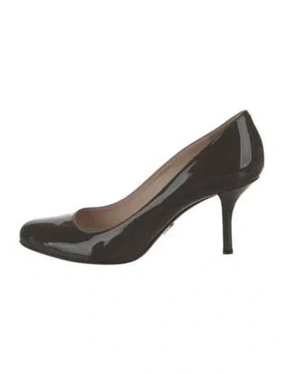 Pre-owned Prada Patent Leather Pumps In Green
