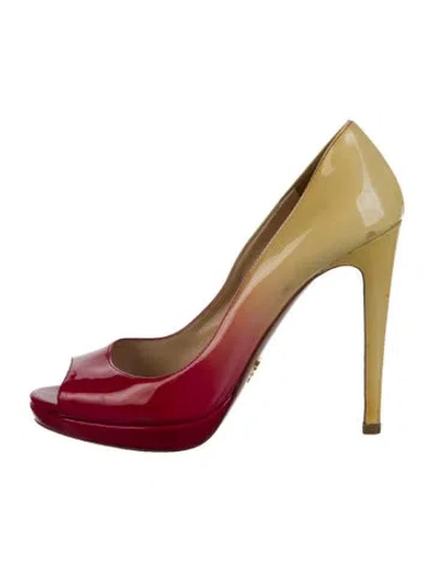 Pre-owned Prada Patent Leather Pumps In Yellow