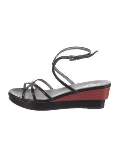 Pre-owned Prada Patent Leather Sandals In Black