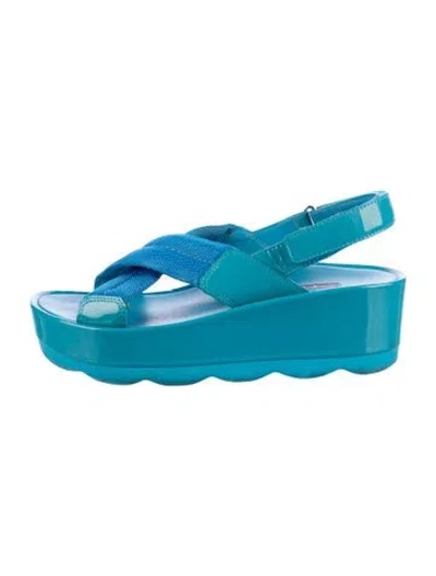Pre-owned Prada Patent Leather Sandals In Blue