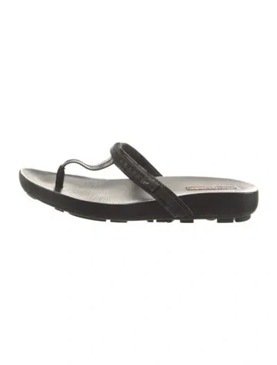 Pre-owned Prada Patent Leather Slides In Black