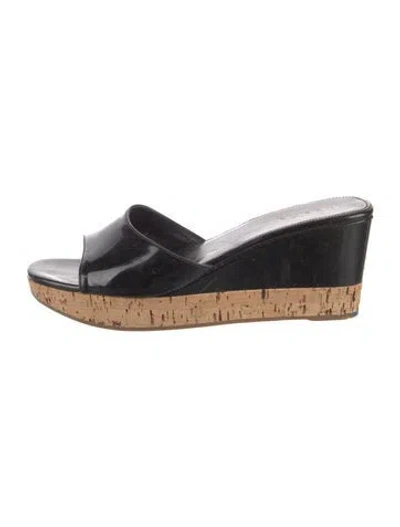 Pre-owned Prada Patent Leather Slides In Black