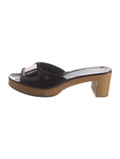 Pre-owned Prada Patent Leather Slides In Black