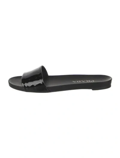 Pre-owned Prada Patent Leather Slides In Black