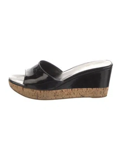 Pre-owned Prada Patent Leather Slides In Black