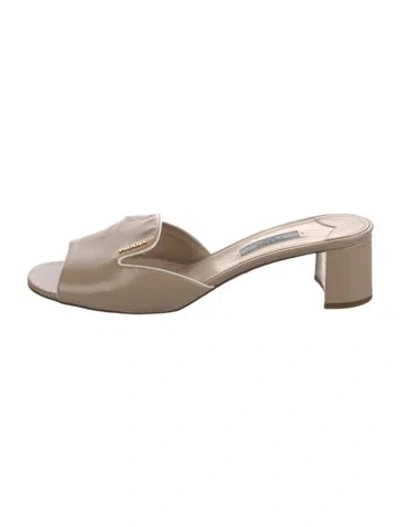 Pre-owned Prada Patent Leather Slides In Neutrals