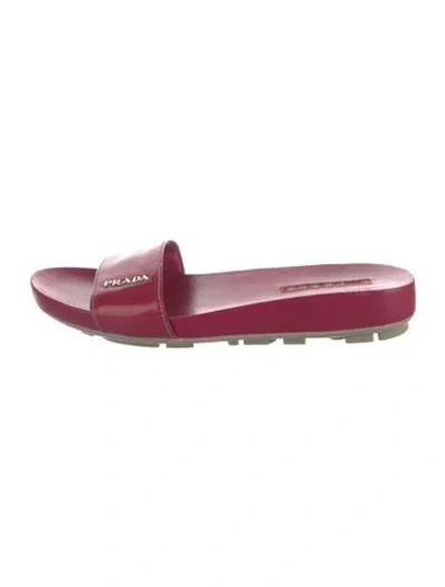 Pre-owned Prada Patent Leather Slides In Pink